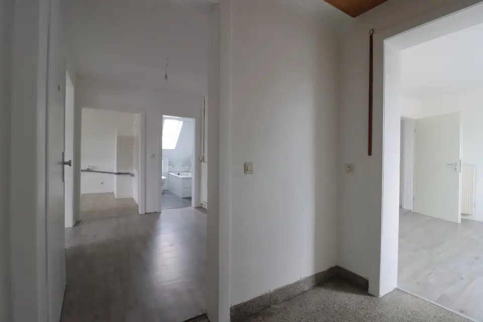 4 Zimmer Wohnung mit 95 m² in Herne – Bild 4