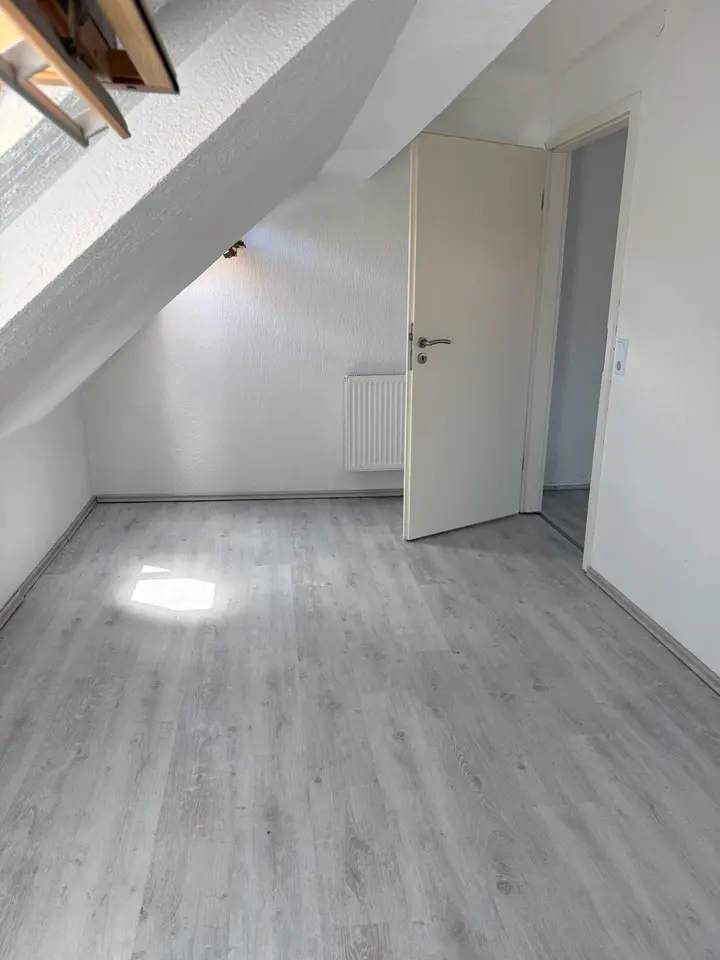 6 Zimmer Haus mit 155 m² in Detmold – Bild 8
