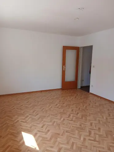 2 Zimmer Wohnung mit 56 m² in Ludwigshafen am Rhein – Bild 2