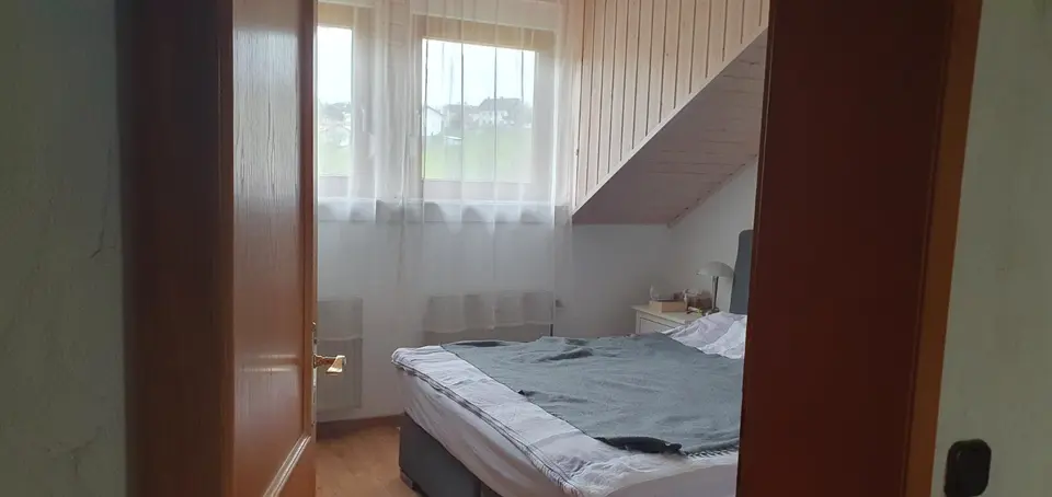 6 Zimmer Wohnung mit 150 m² in Michelstadt – Bild 2
