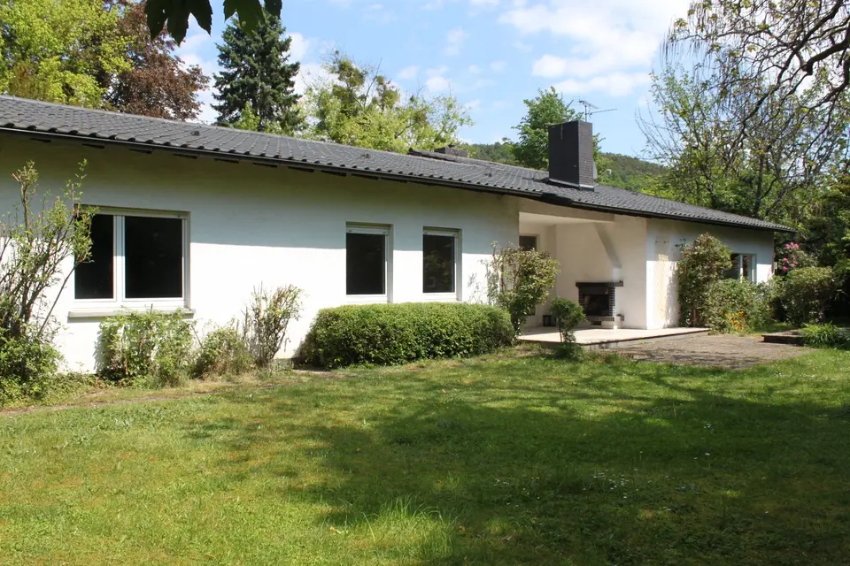 6 Zimmer Wohnung mit 150 m² in Michelstadt – Bild 8