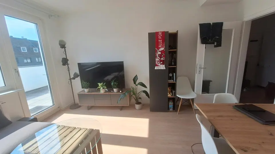 WG-Zimmer mit 56 m² in Düsseldorf – Bild 2