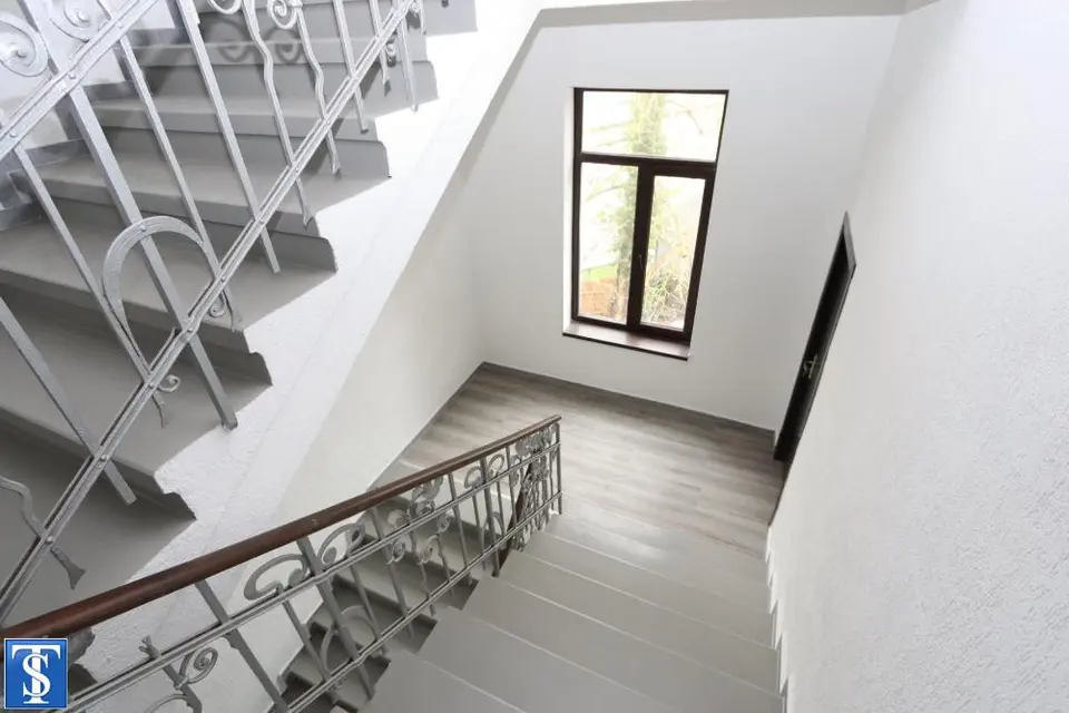 3 Zimmer Wohnung mit 120 m² in Plauen – Bild 5