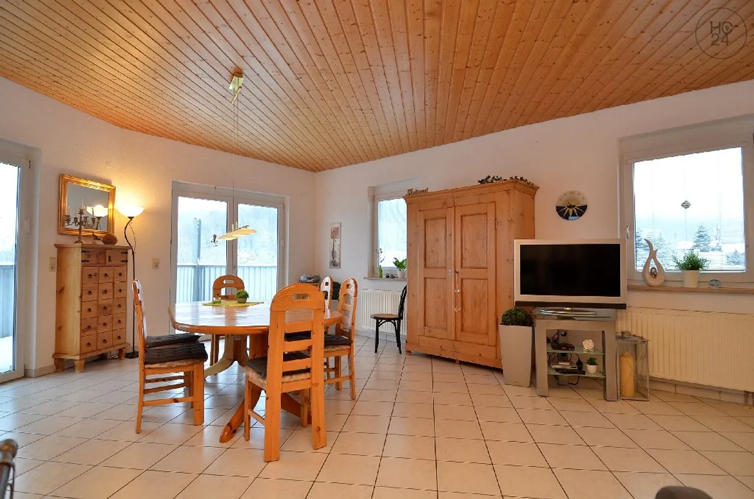 4 Zimmer Wohnung mit 150 m² in Lörrach – Bild 3