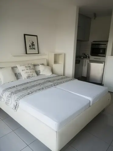 1 Zimmer Wohnung mit 35 m² in Köln – Bild 4