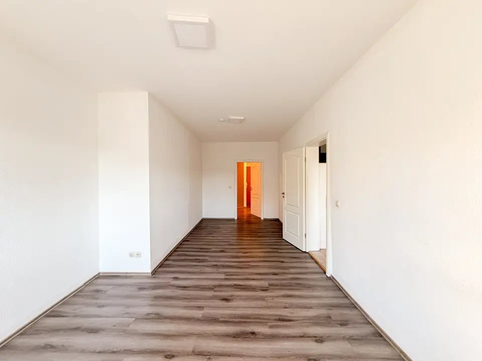 4 Zimmer Wohnung mit 103 m² in Gera – Bild 1