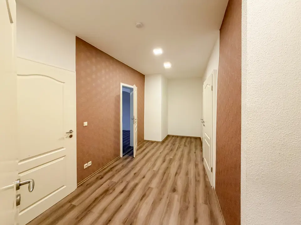 4 Zimmer Wohnung mit 103 m² in Gera – Bild 5