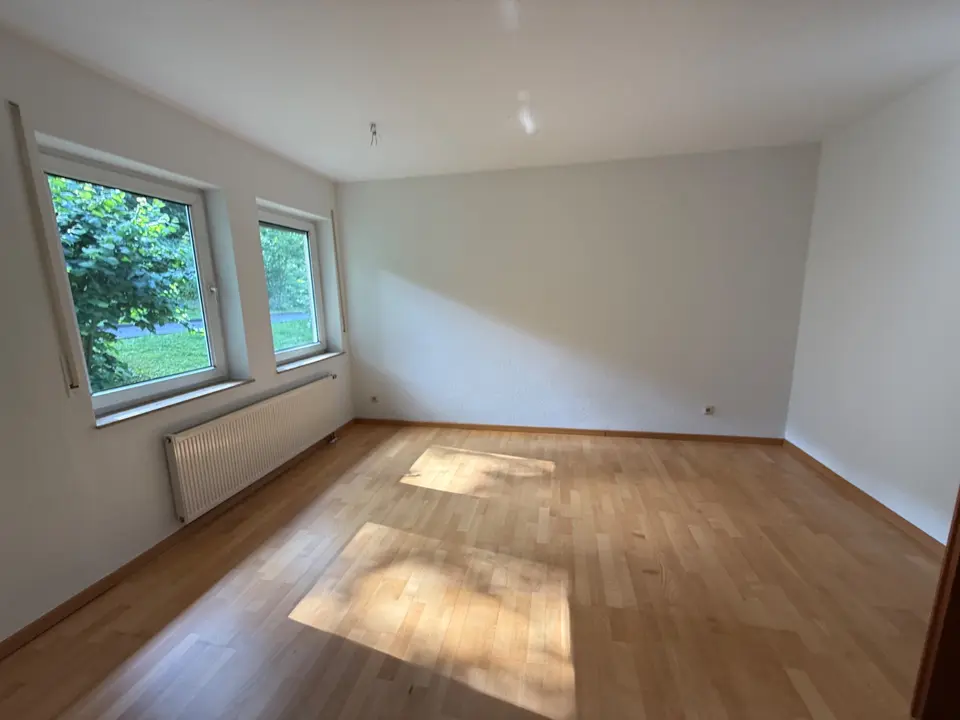 4 Zimmer Wohnung mit 96 m² in Marburg – Bild 2