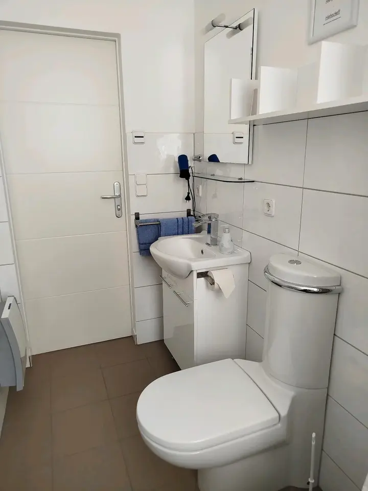 WG-Zimmer mit 45 m² in Saarbrücken – Bild 9