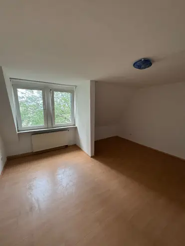 4 Zimmer Wohnung mit 110 m² in Ludwigshafen am Rhein – Bild 11