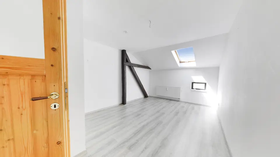 Studio mit 20 m² in Halle (Saale) – Bild 2