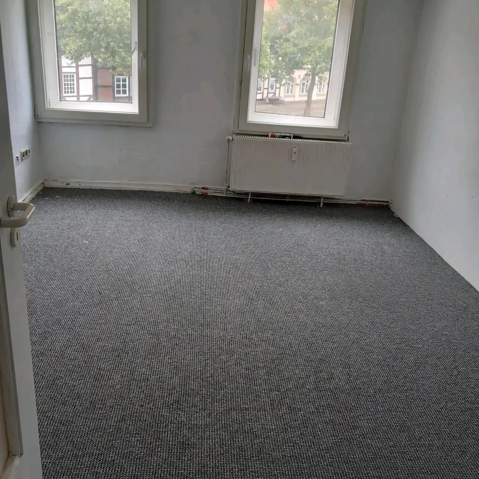 6 Zimmer Wohnung mit 118 m² in Helmstedt – Bild 2