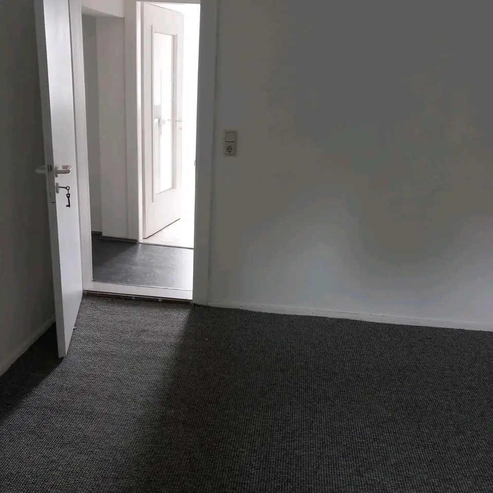 6 Zimmer Wohnung mit 118 m² in Helmstedt – Bild 8