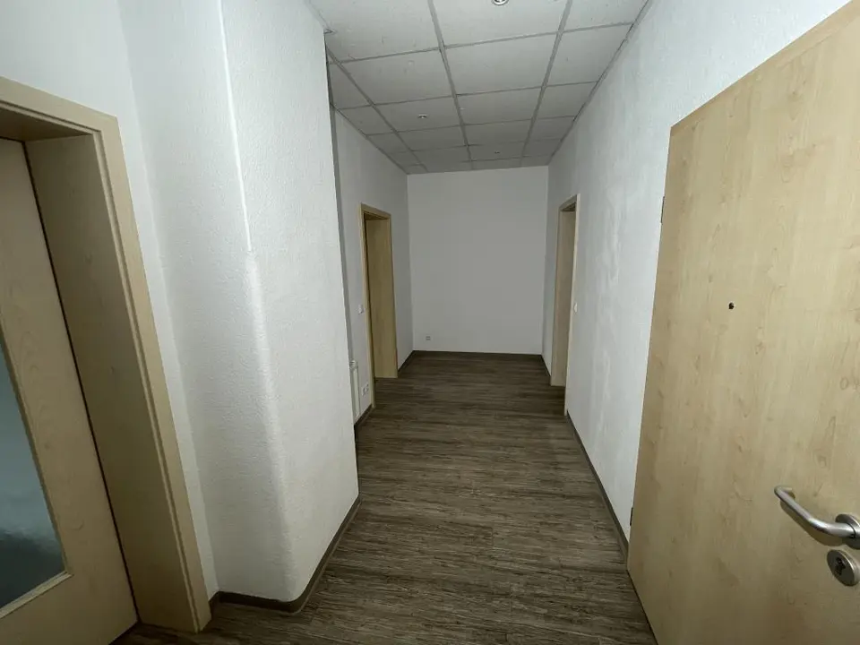 2 Zimmer Wohnung mit 67 m² in Gera – Bild 3