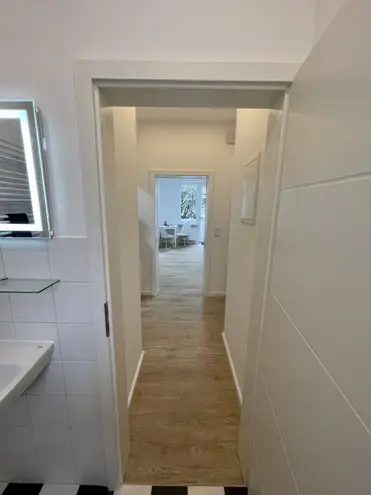 2 Zimmer Wohnung mit 49 m² in Köln – Bild 5