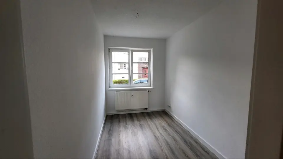 4 Zimmer Wohnung mit 87 m² in Plauen – Bild 3