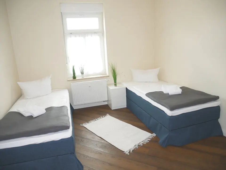 WG-Zimmer mit 100 m² in Fürth – Bild 2