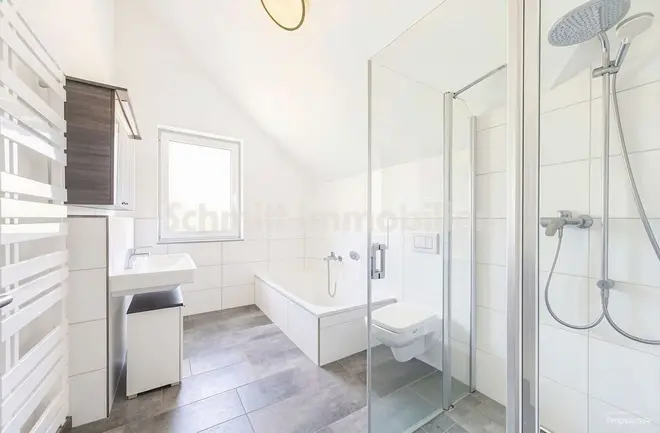 3 Zimmer Wohnung mit 97 m² in Frankfurt am Main – Bild 6