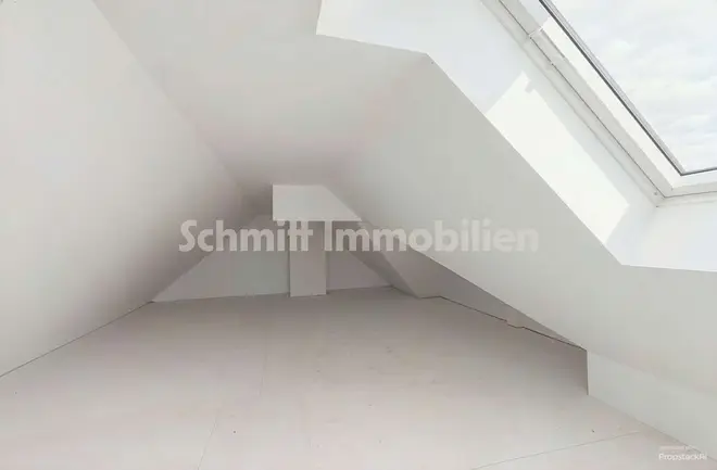 3 Zimmer Wohnung mit 97 m² in Frankfurt am Main – Bild 9