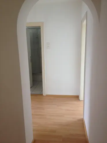 3 Zimmer Wohnung mit 82 m² in Oberhausen – Bild 2