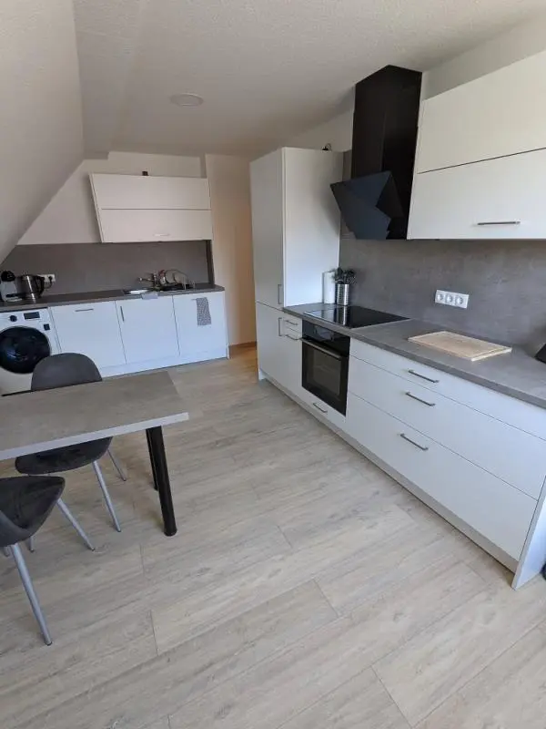 2 Zimmer Wohnung mit 59 m² in Limbach-Oberfrohna – Bild 2