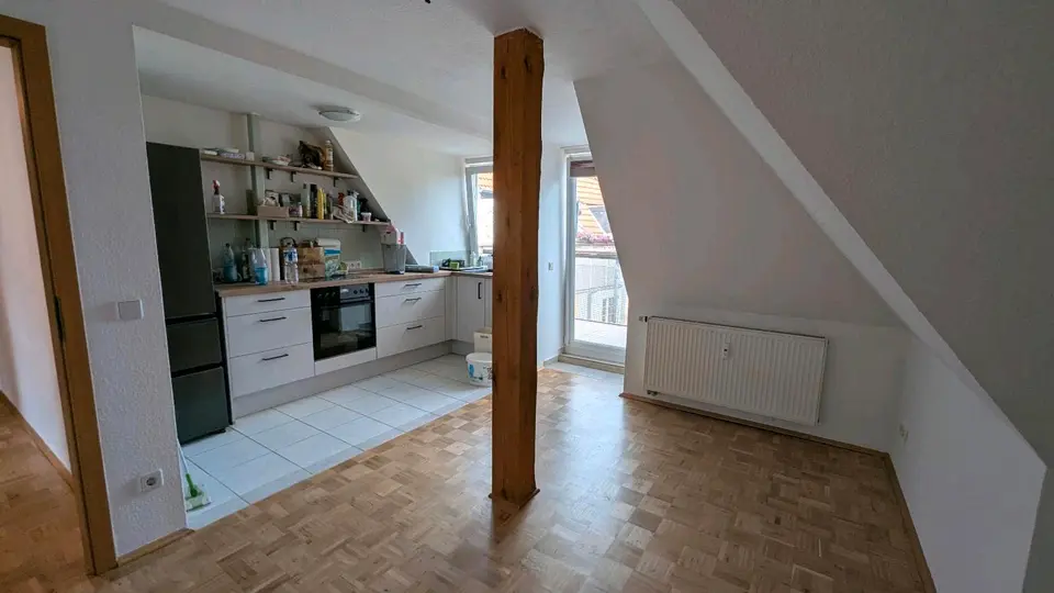 2 Zimmer Wohnung mit 67 m² in Schwerin – Bild 3