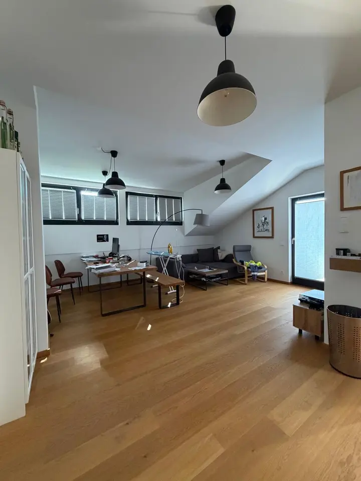 2 Zimmer Wohnung mit 81 m² in Rosenheim – Bild 1