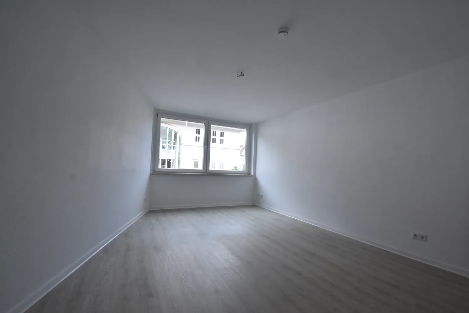 3 Zimmer Wohnung mit 91 m² in Hildesheim – Bild 2