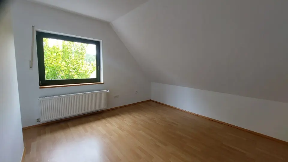 5 Zimmer Haus mit 129 m² in Leverkusen – Bild 7