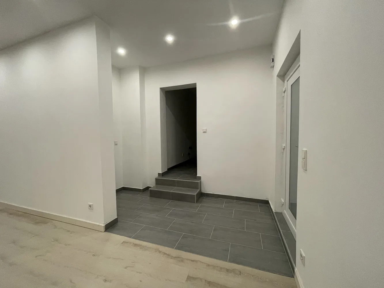 2 Zimmer Wohnung mit 59 m² in Siegen – Bild 2