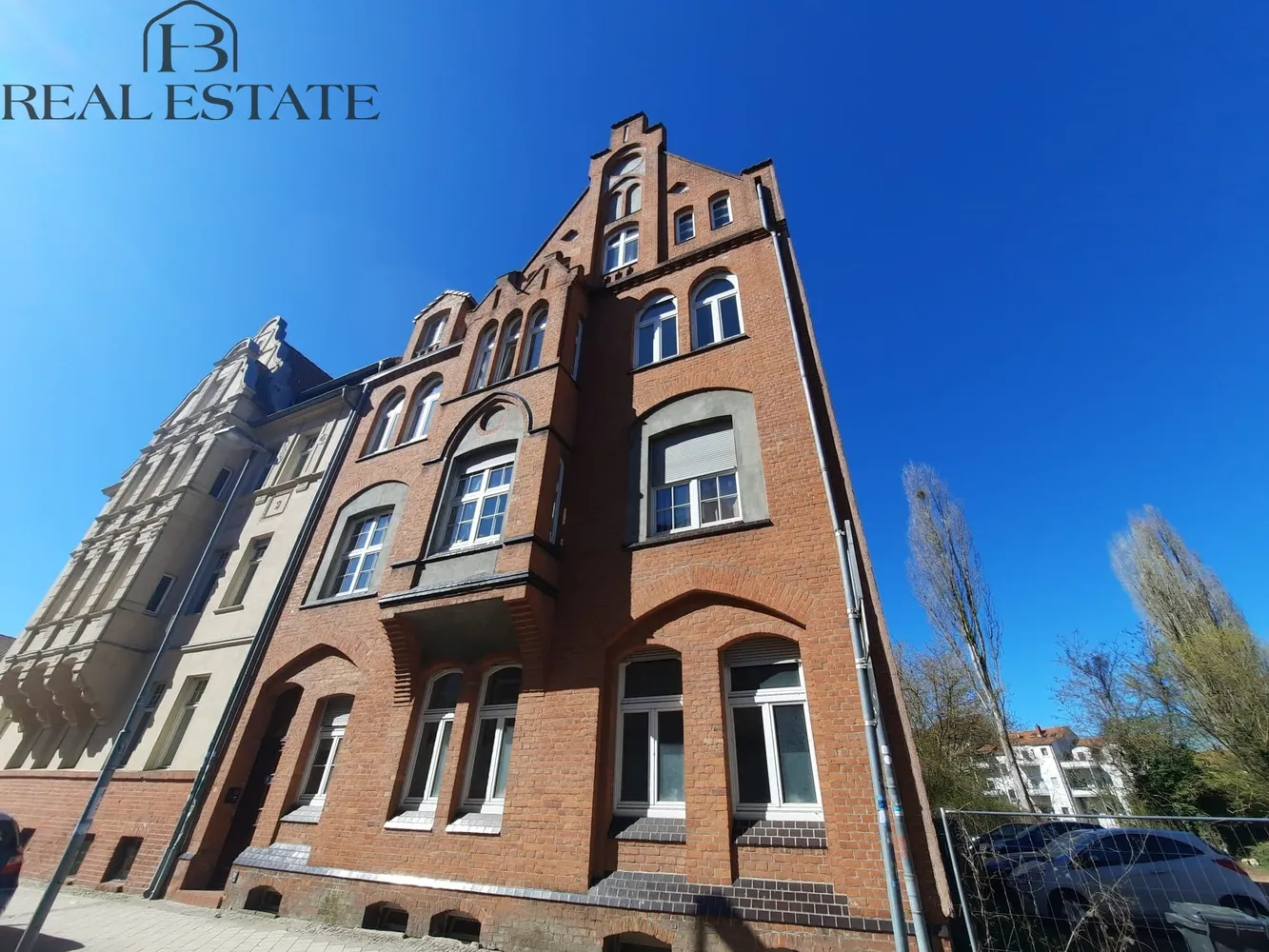 4 Zimmer Wohnung mit 114 m² in Stendal – Bild 1