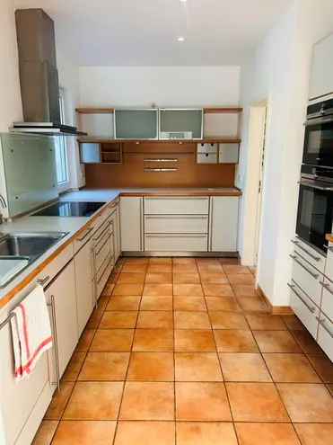 7 Zimmer Haus mit 260 m² in Worms – Bild 2