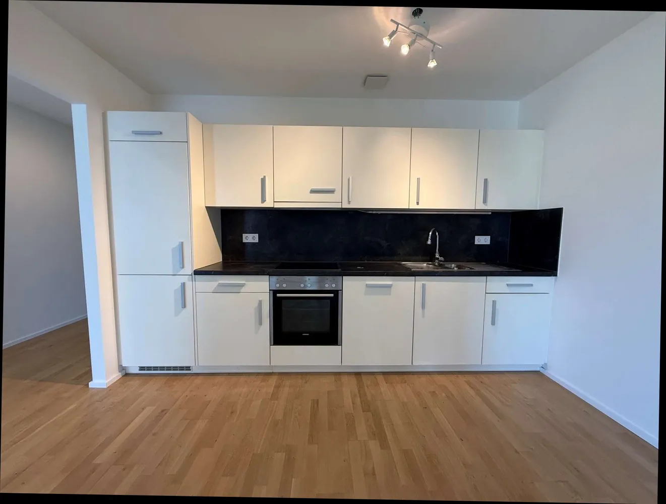 4 Zimmer Wohnung mit 163 m² in Stuttgart – Bild 3