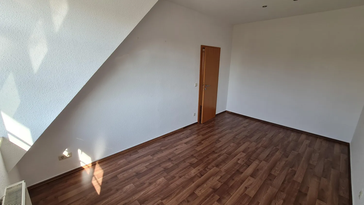 2 Zimmer Wohnung mit 70 m² in Zwickau – Bild 12