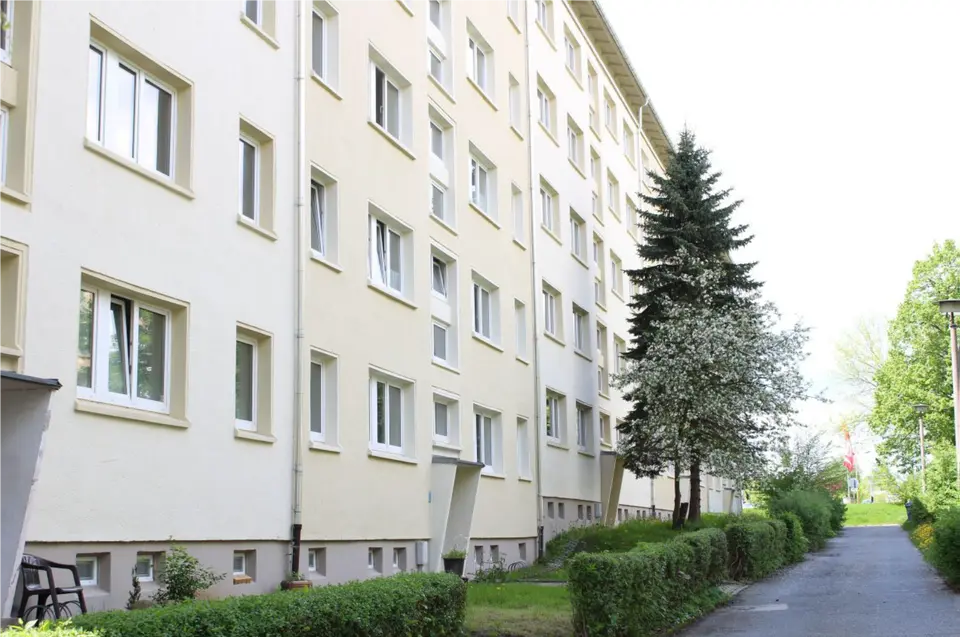 4 Zimmer Wohnung mit 69 m² in Löbau – Bild 9