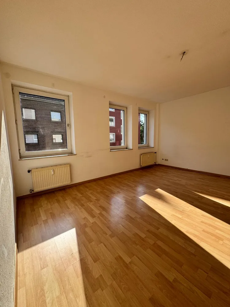 3 Zimmer Wohnung mit 78 m² in Duisburg – Bild 1
