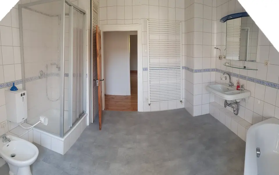 7 Zimmer Wohnung mit 128 m² in Kaiserslautern – Bild 8
