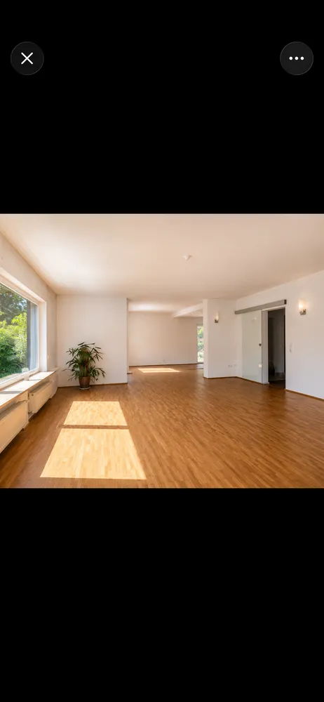 6 Zimmer Haus mit 224 m² in Siegen – Bild 1
