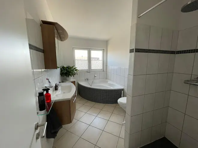 3 Zimmer Wohnung mit 100 m² in Hannover – Bild 6