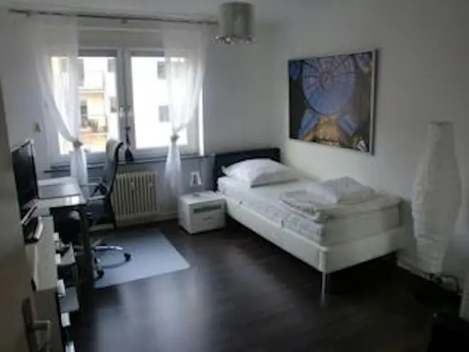 WG-Zimmer mit 15 m² in Frankfurt am Main – Bild 8