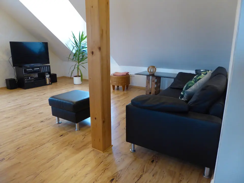 WG-Zimmer mit 65 m² in Aschaffenburg – Bild 1