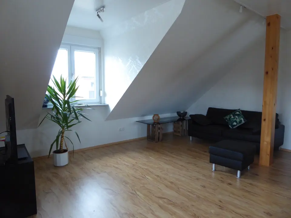 WG-Zimmer mit 65 m² in Aschaffenburg – Bild 3