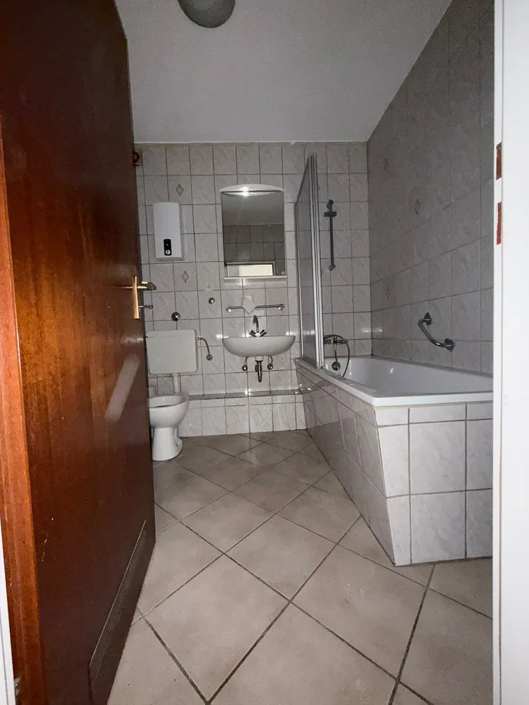 2 Zimmer Wohnung mit 72 m² in Oberhausen – Bild 6
