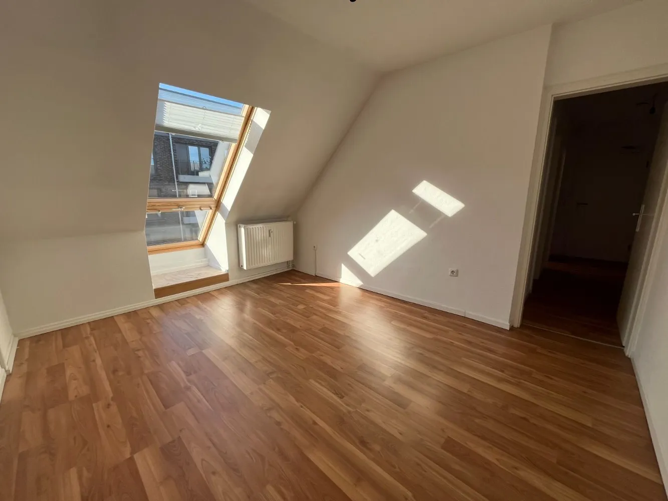 2 Zimmer Wohnung mit 38 m² in Hannover – Bild 1