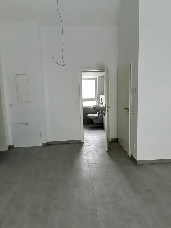 4 Zimmer Wohnung mit 80 m² in Hanau – Bild 2