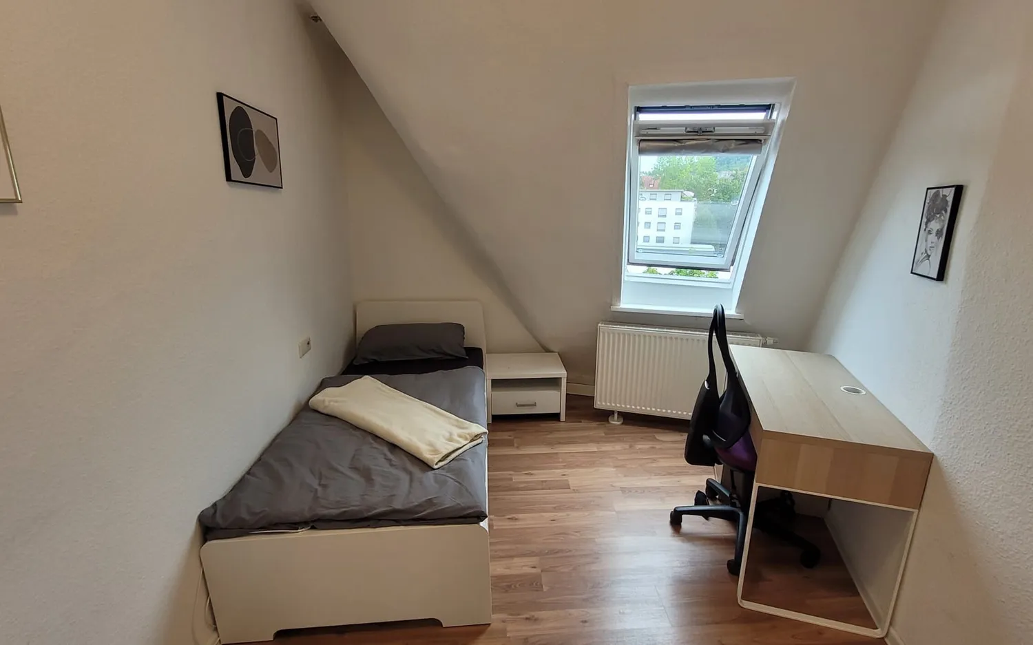 WG-Zimmer mit 9 m² in Stuttgart – Bild 1