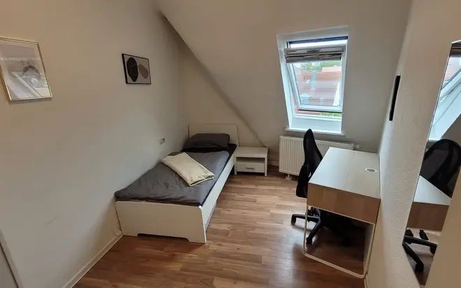 WG-Zimmer mit 9 m² in Stuttgart – Bild 2