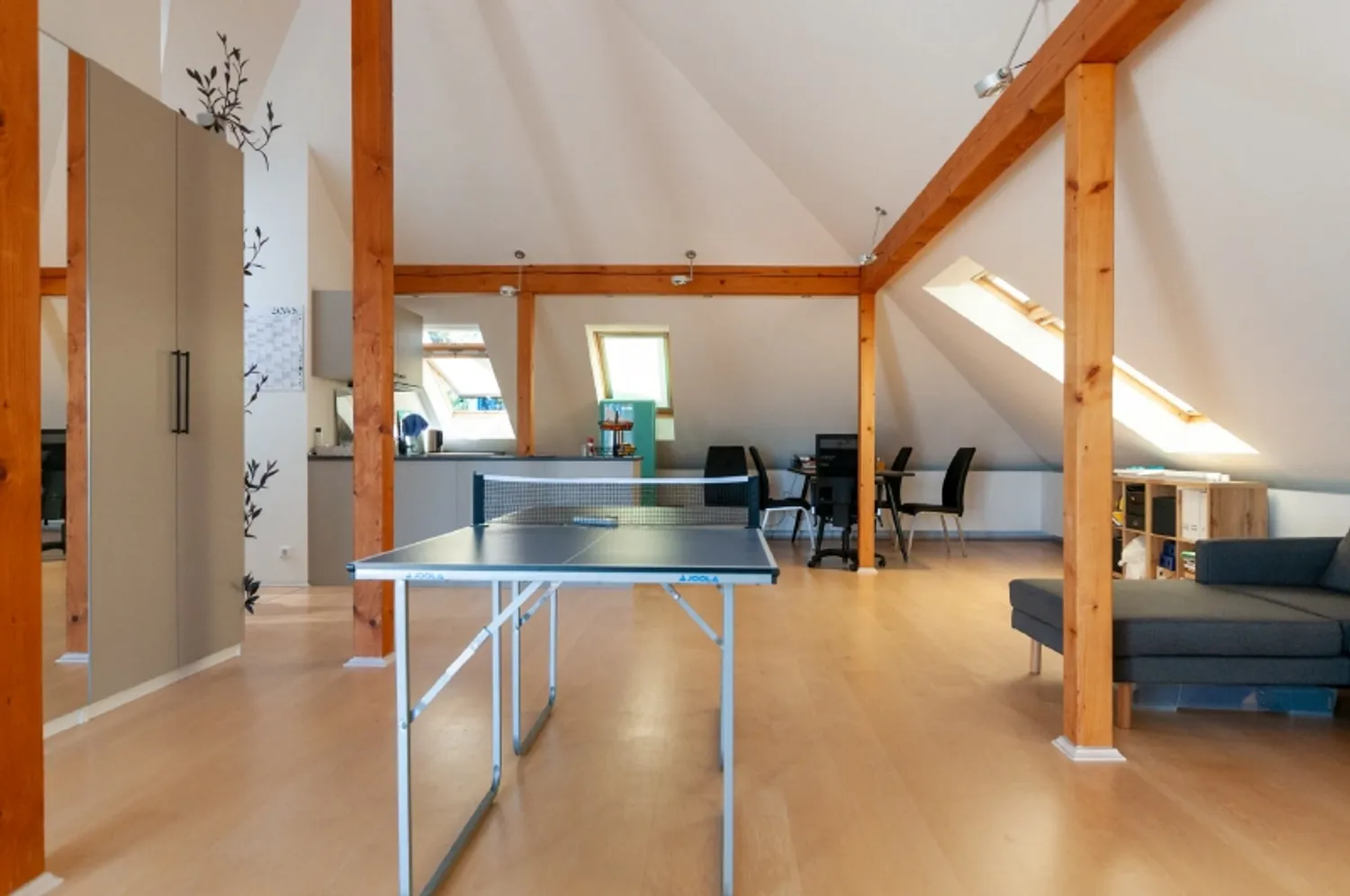 2 Zimmer Wohnung mit 82 m² in Dresden – Bild 11