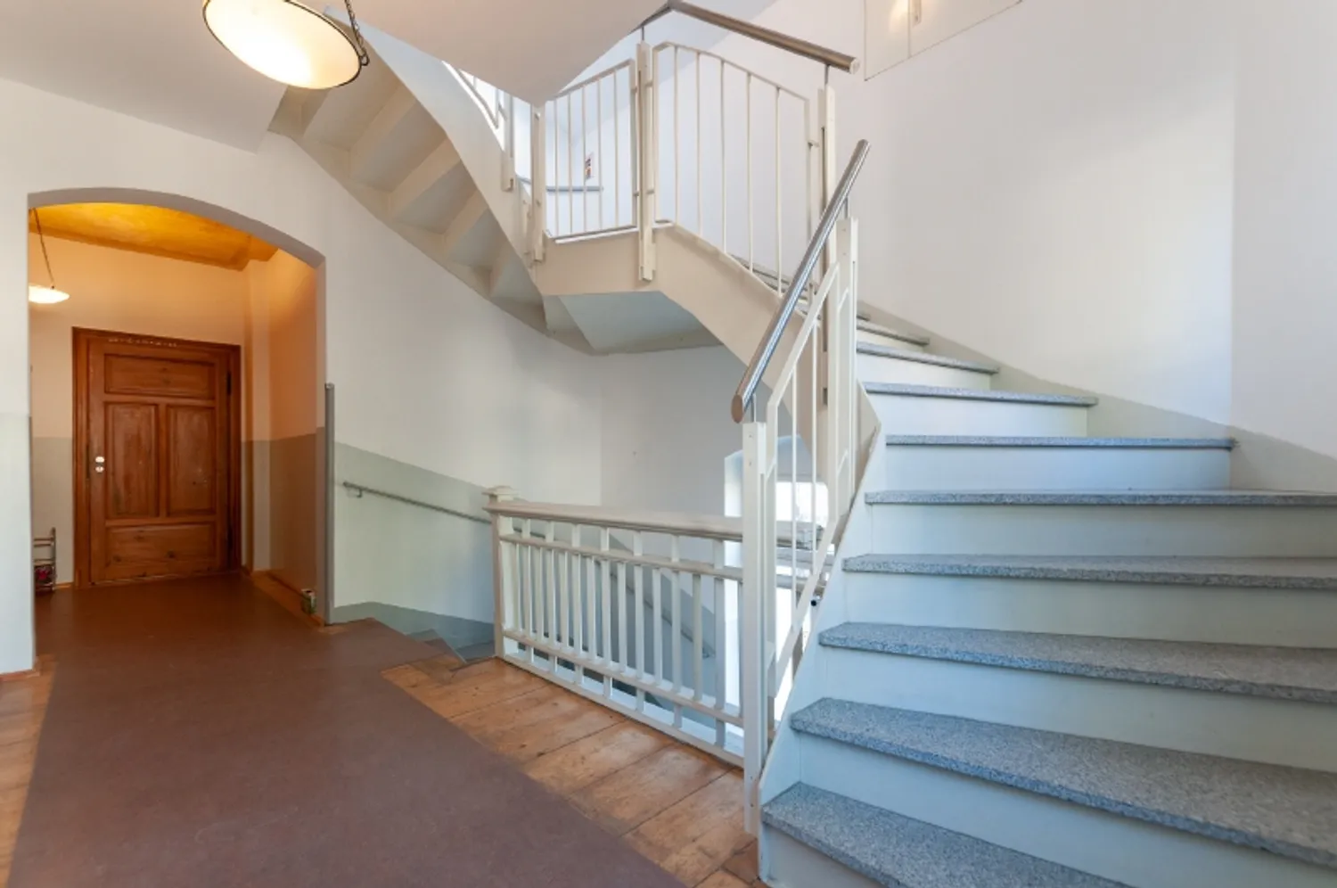 2 Zimmer Wohnung mit 82 m² in Dresden – Bild 6