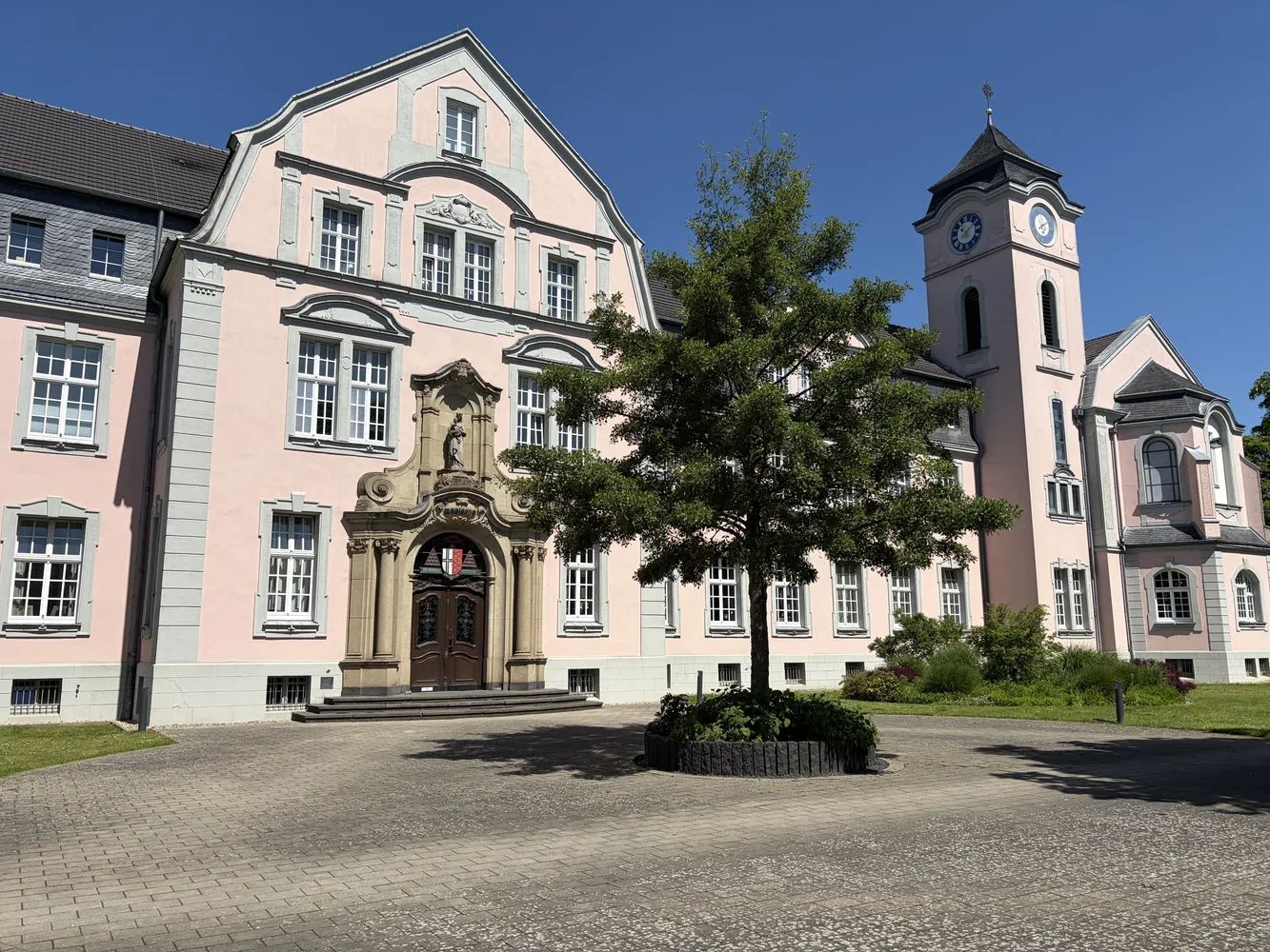 3 Zimmer Wohnung mit 92 m² in Neuss – Bild 1
